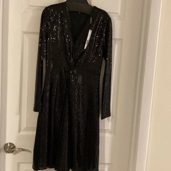 elie tahari sequin dress Graduated Sequin Dress: Your Wedding Season Outfit